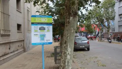 El estacionamiento medido incorporó pagos con billeteras virtuales y actualizó sus tarifas