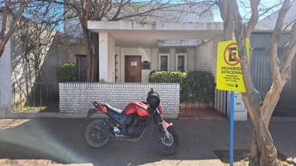 Aprehendieron a un hombre acusado de amenazar a un policía con una escopeta